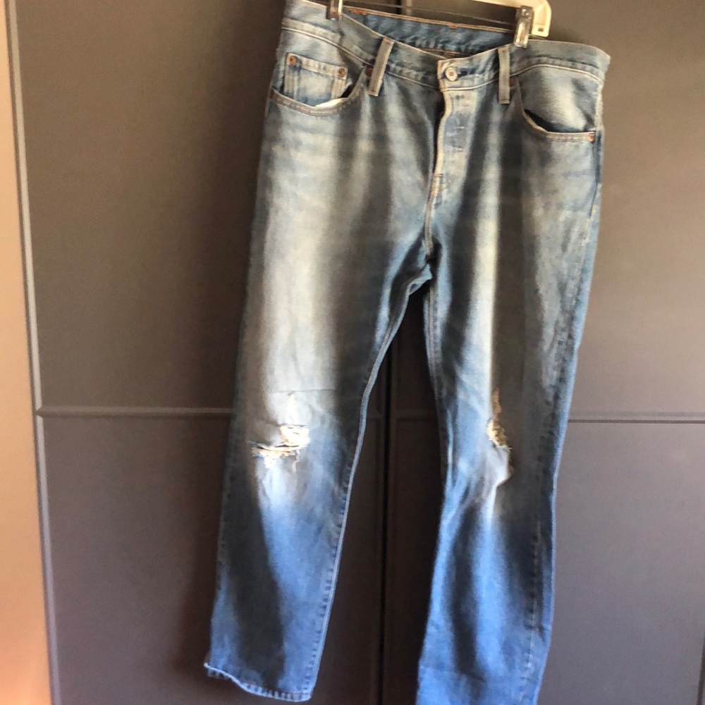 Levi 501 jeans size 28x28